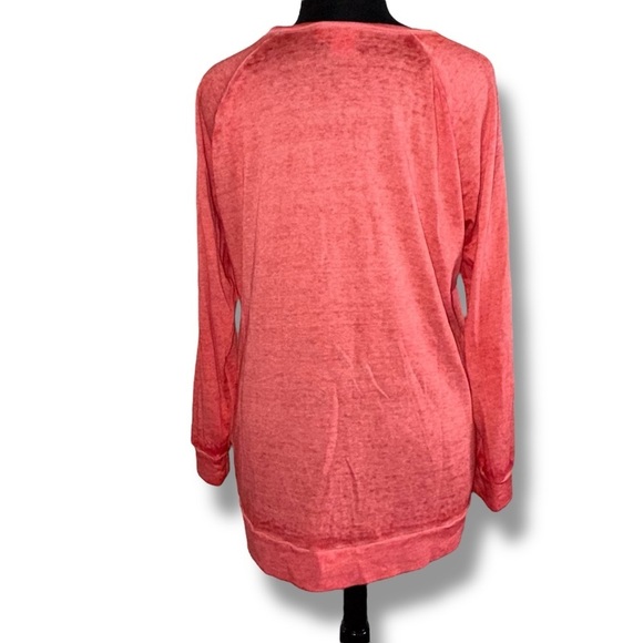 LANE BRYANT Classic High-Low Coca-Cola Bears Graphic Sweatshirt - Red Plus 14/16 - Picture 4 of 14